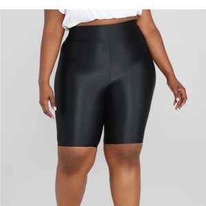 Pia High-Shine Bike Shorts